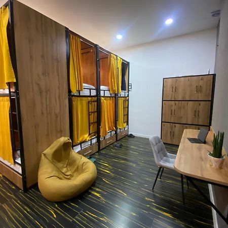 Flats Hostel Nur-Sultan  Exterior photo